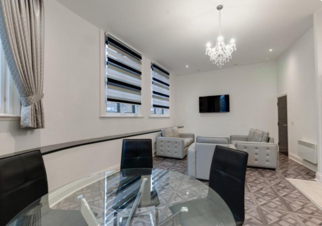 Temple Court Cavern Quarter Apartments By Happy Days ليفربول المظهر الخارجي الصورة