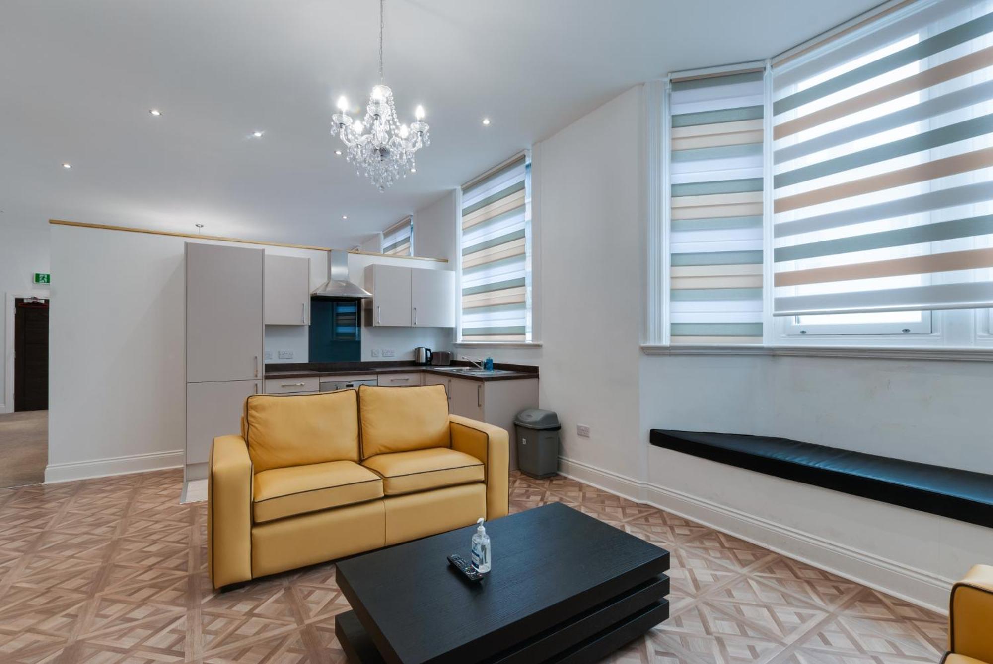 Temple Court Cavern Quarter Apartments By Happy Days ليفربول المظهر الخارجي الصورة