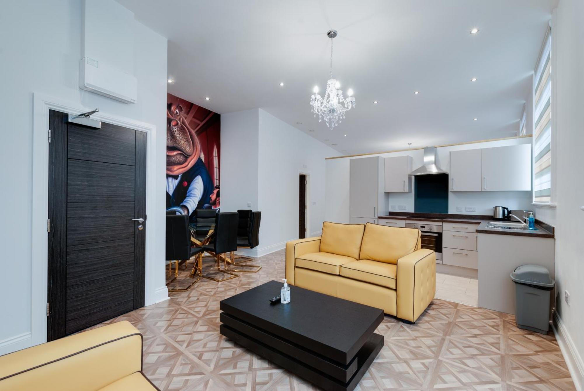 Temple Court Cavern Quarter Apartments By Happy Days ليفربول المظهر الخارجي الصورة